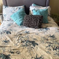 Queen Size Bed