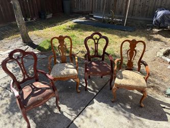 Four wooden chairs, great condition