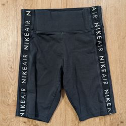 Nike Shorts Black Size S