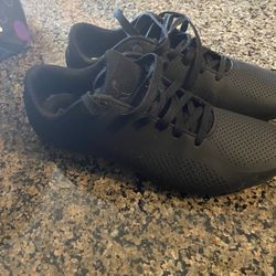 Pumas Size 11.5 Fit More 10.5