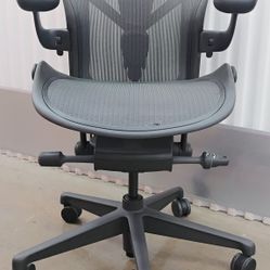 Herman Miller Aeron Remastered Office Chair Size B Read The Description 
