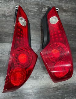 G35 coupe tail lights