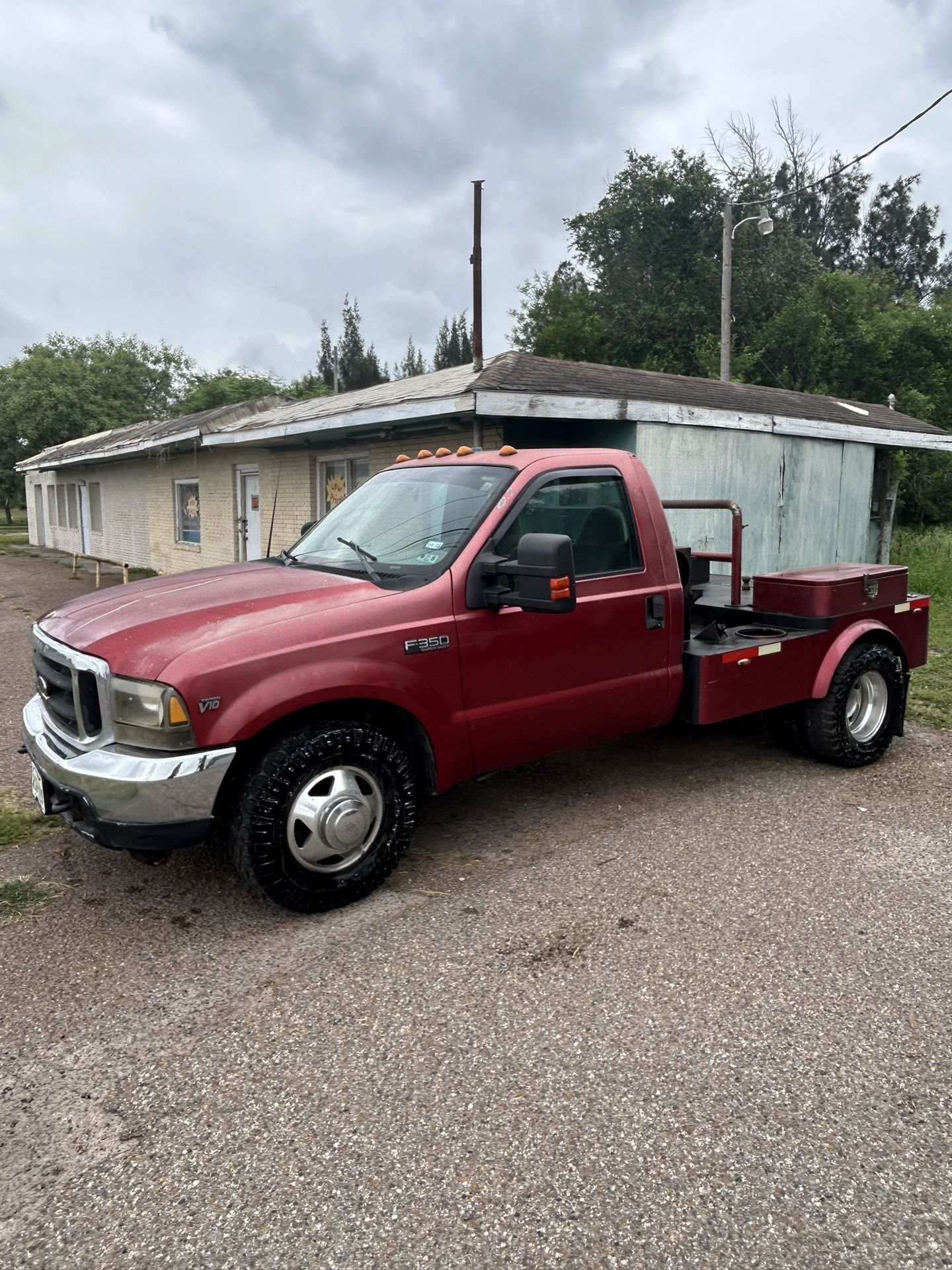 Ford 2001