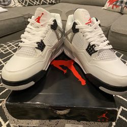 Size 8 Jordan 4s Retro White/Grey