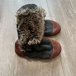 Acorn Unisex Brown Fur  Slouch Boot Socks Toddler 1-2  Boho Tribal