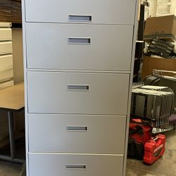 FILE CABINET