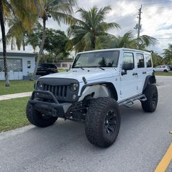 2017 JEEP WRANGLER UNLIMITED 