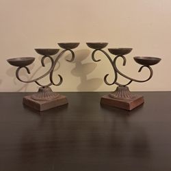 Set of 2 candle holders