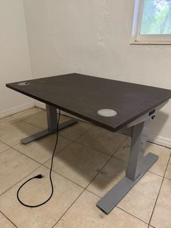 Grey Wood Adjustable Desk