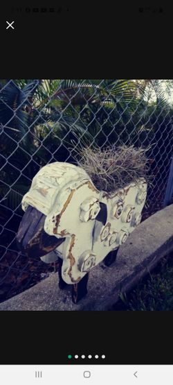ADORABLE wooden sheep Planter Box!