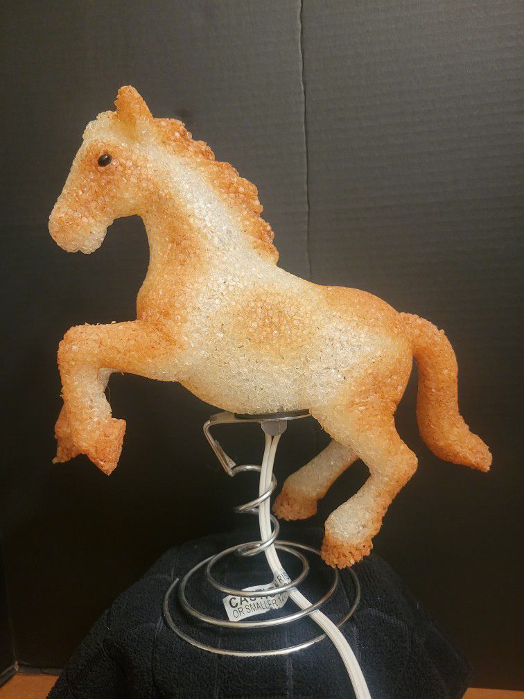 Vintage Melted Plastic Popcorn Tan Horse Accent Lamp Rodeo Western 12.5"