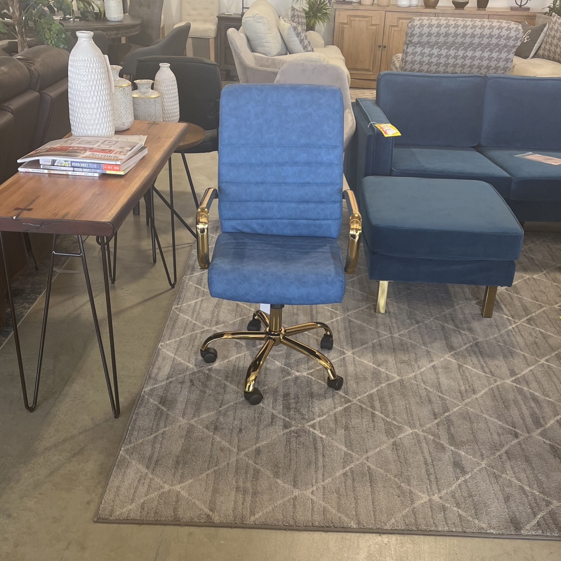 Swivel High Back Arm Ribbed Leather Golden, Blue upholstery Office
