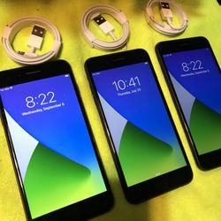 phone 7 plusGB UNLOCKED 128GB in box / factory reseted🙃with cable/$129FIRM PRICE//✅