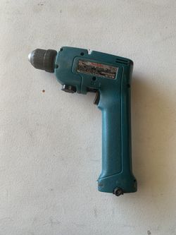 Makita Cordless Driver Drill W/charger & Battery