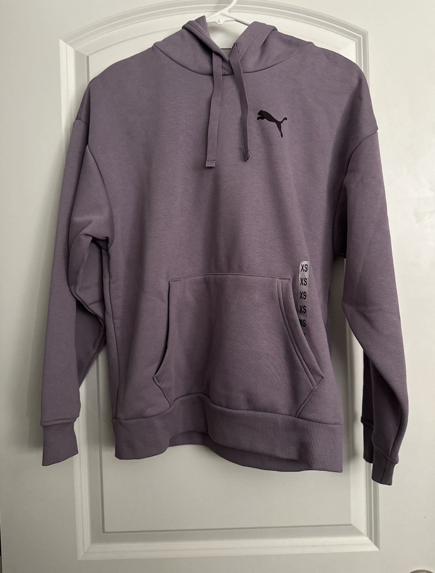 NEW PUMA WOMENS SWEATER - FIRM PRICE 