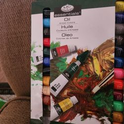 Royal And Langnickel Oil Paint Set 24 Pieces 