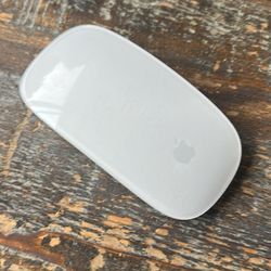 Apple Magic Mouse 