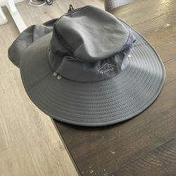 Hiking Hat