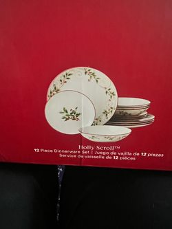 Lenox Holly Scroll 12-piece dinnerware set