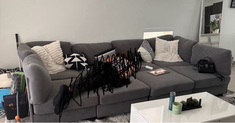 FREE COUCH