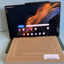 Samsung Galaxy Tab S8 Ultra (2022 Model) 256gb with keyboard, case & Stylus Pen  
