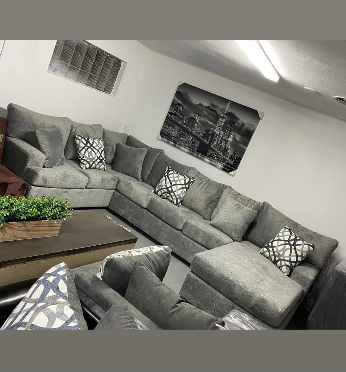 Grey Comfortable 3 Pc Sectional