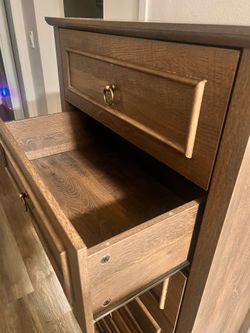 6-drawer tall dresser