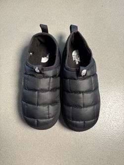 The North Face Thermoball Youth Slipper Size 4