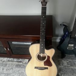 acoustic guitar 