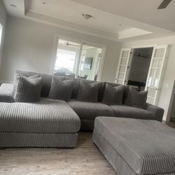 Couch Sectional w/ Lounge Piece 