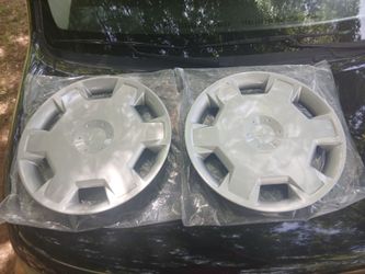 Nissan Cube  & Nissan Versa Replacement Hubcaps