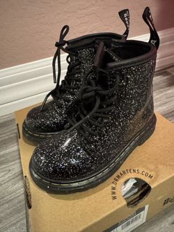 Doc Martens Girls Size 8