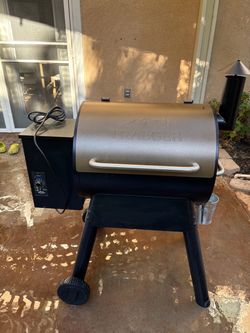 Traeger smoker