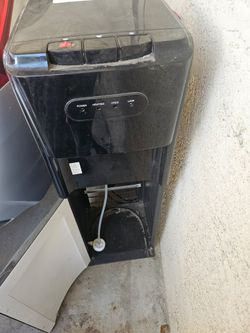 Water dispenser