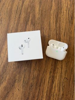 Apple AirPods Pro 3rd Gen w/ Charging Case – Excellent Condition
