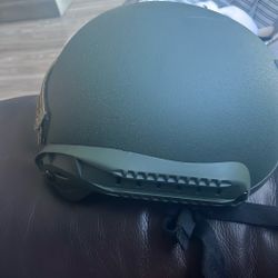 BASE JUMP AIRSOFT HELMET