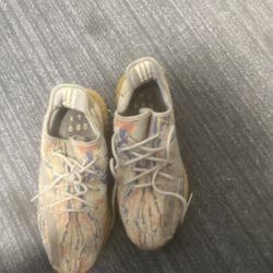 Yeezy 350