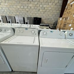 Washer And Dryer . 