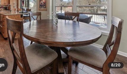 Kitchen table with 4 chairs