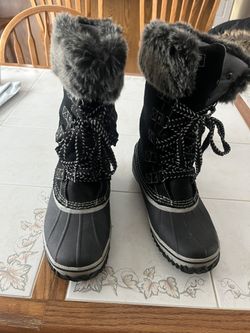 Eddie Bauer Women's Hunt Pac Deluxe Boots