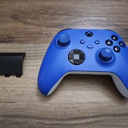 Like New Blue Xbox Series X / S Controller