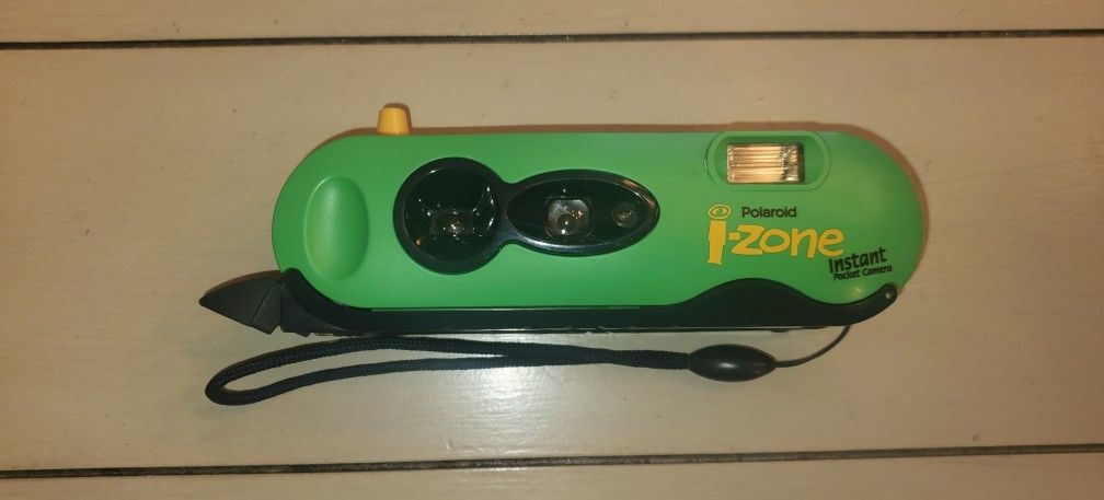 Polaroid - IZone - Instant Pocket Camera