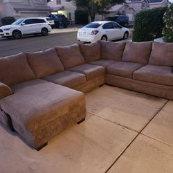  L-Shaped Sectional with Chaise