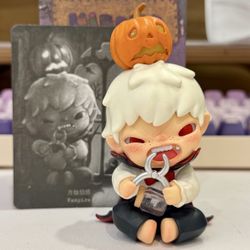 Hirono Monsters’ Carnival Series - Vampire