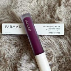 Labiales Farmasi