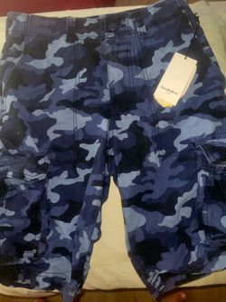 Cargo Shorts Size 28
