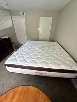 ATAVO Queen Mattress