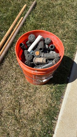 Bucket Full Of Sprinklers Varying Sizes $50 oBO
