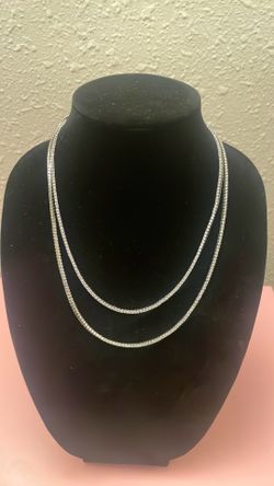 Tennis necklaces