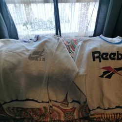 90s Small Sweatshirts
